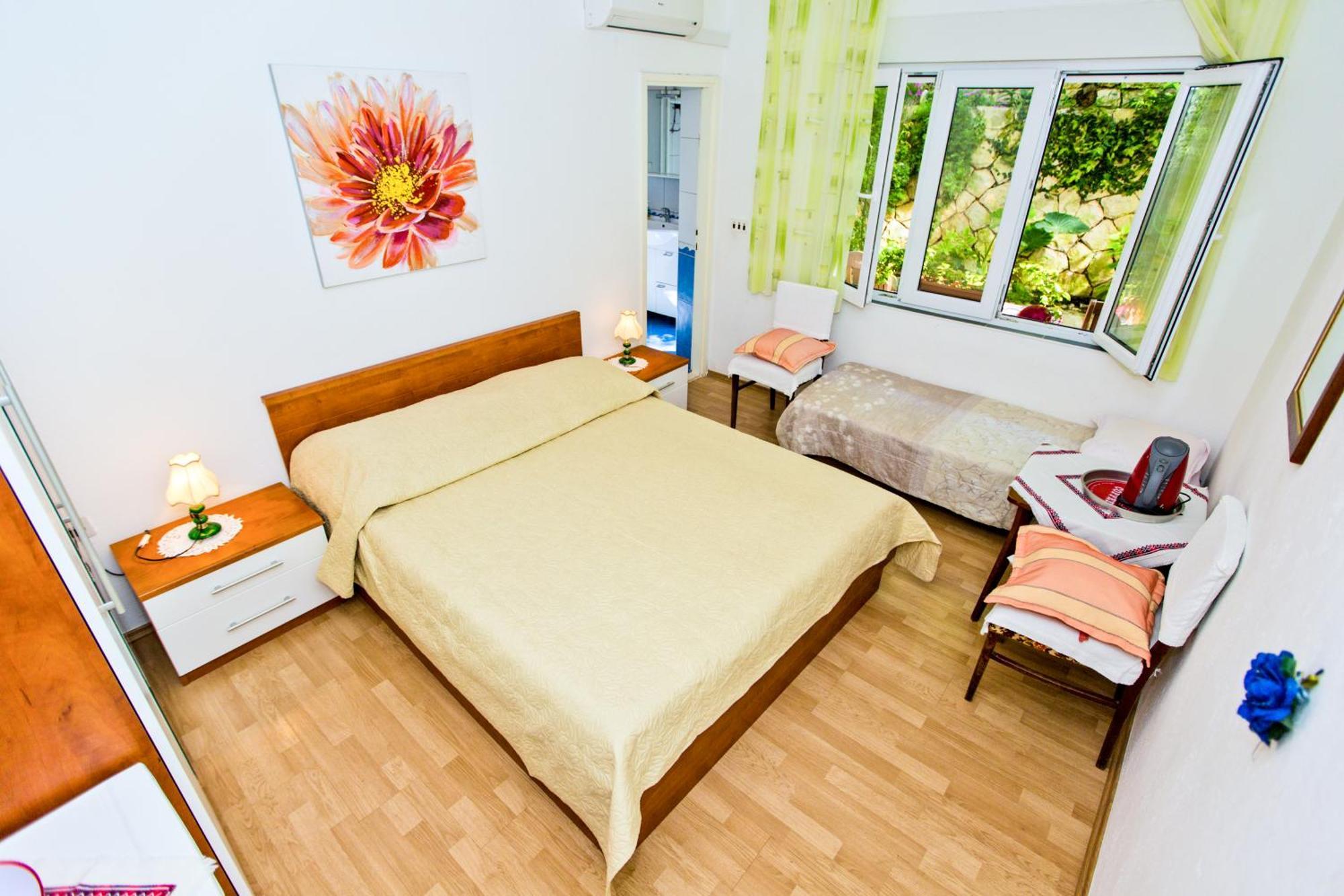 Rooms Barbaric هفار المظهر الخارجي الصورة